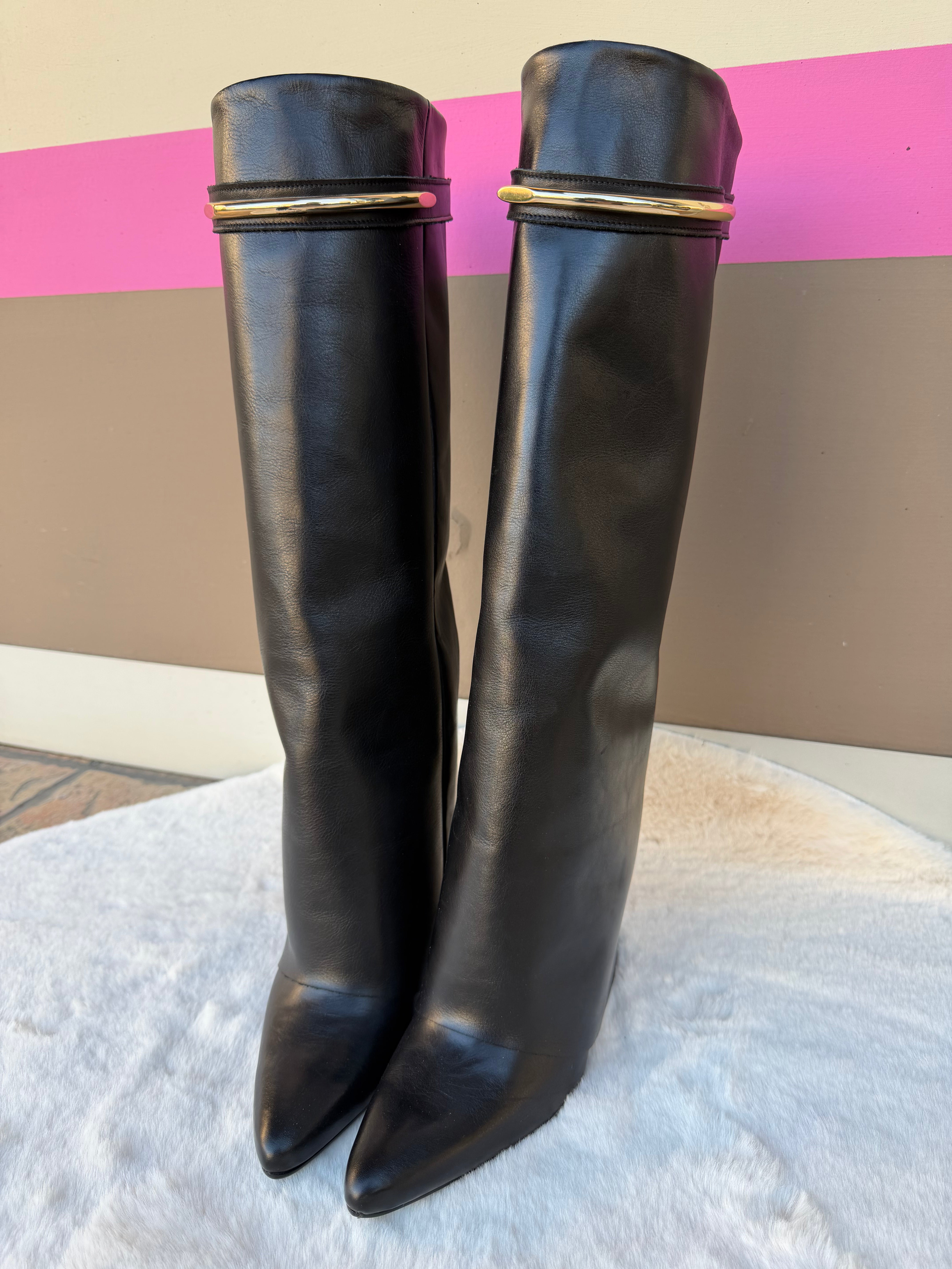 Stivali in pelle con zeppa