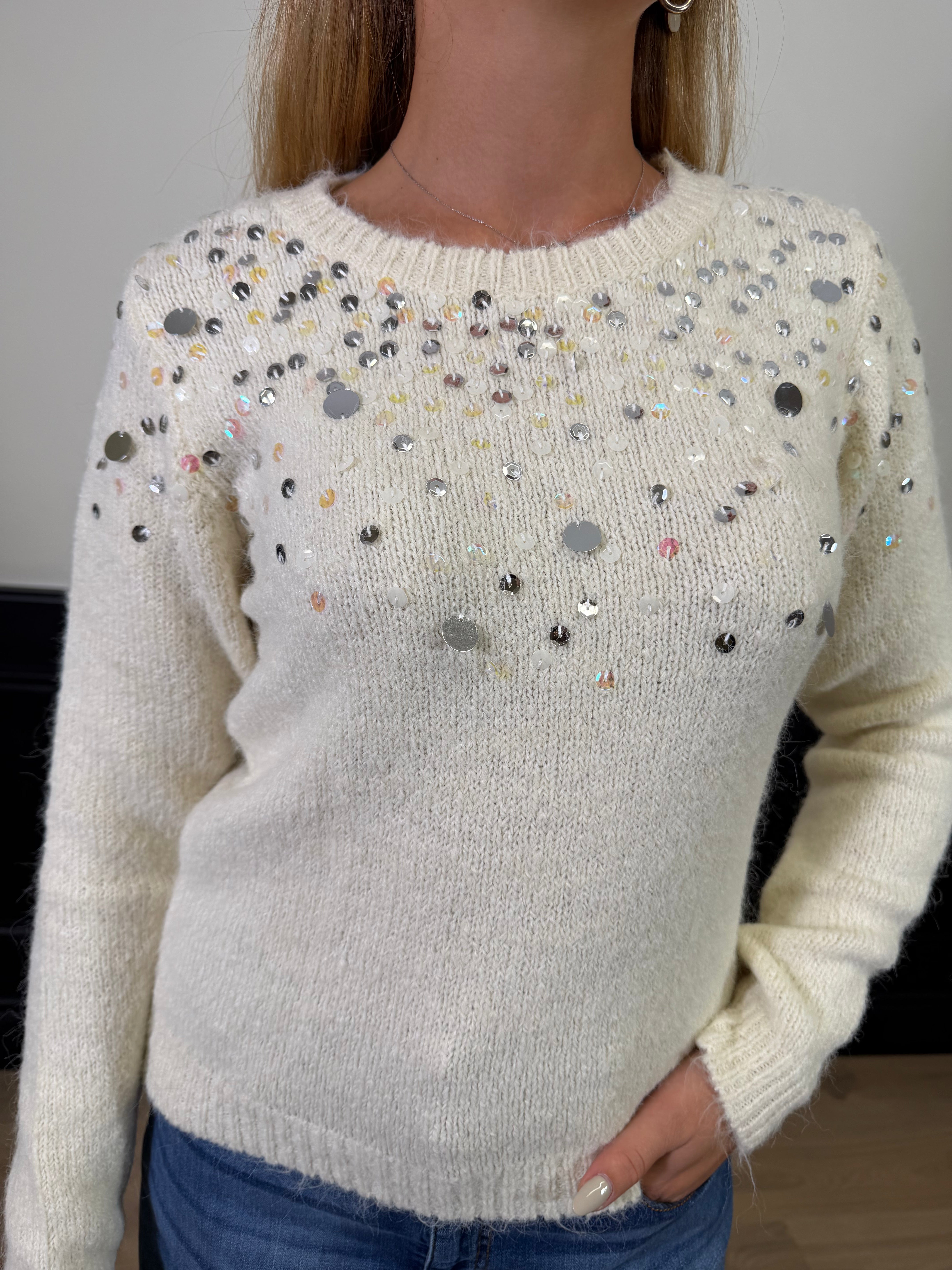 Pull con applicazione strass