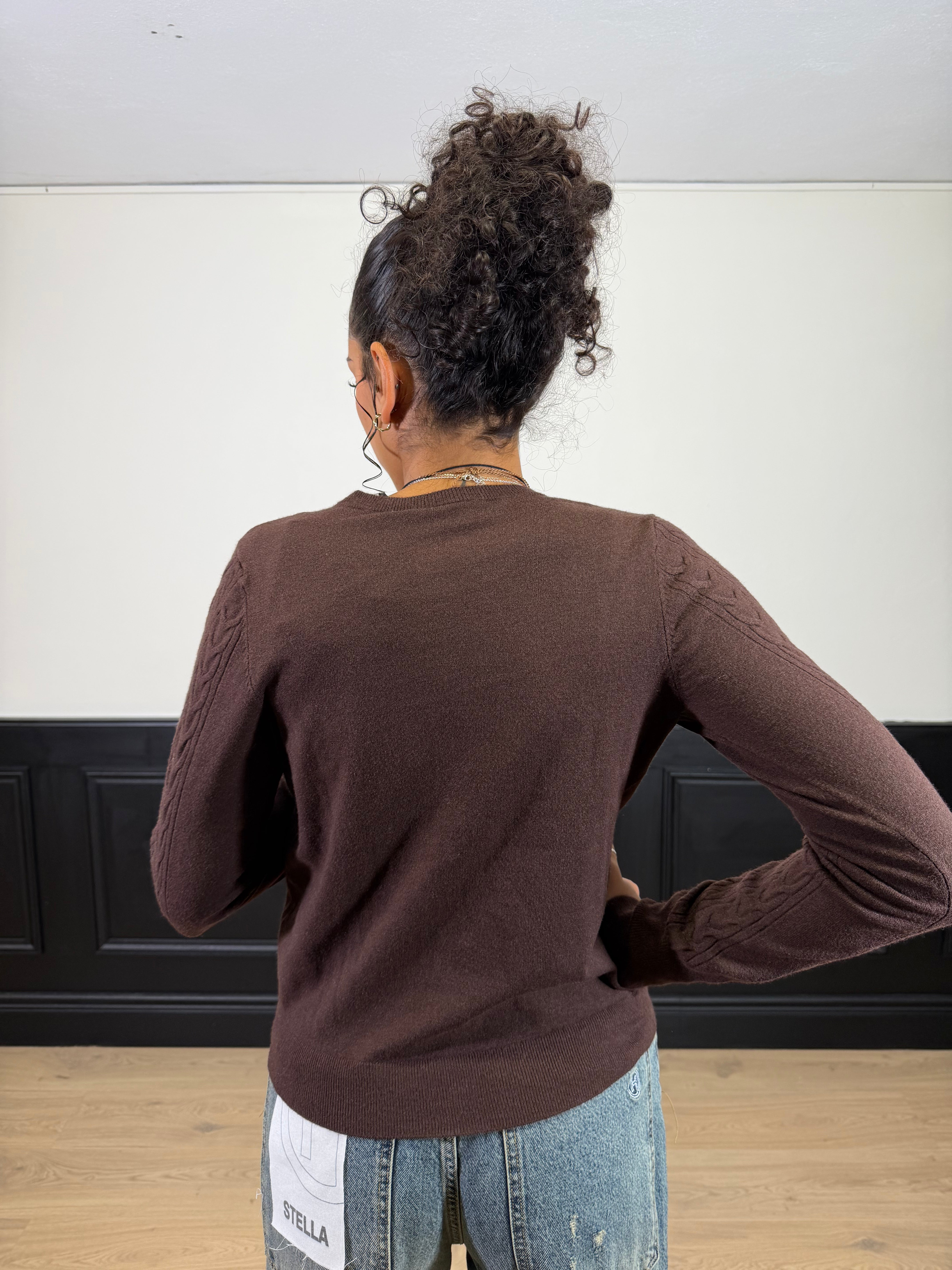Cardigan treccia con bottoni perle