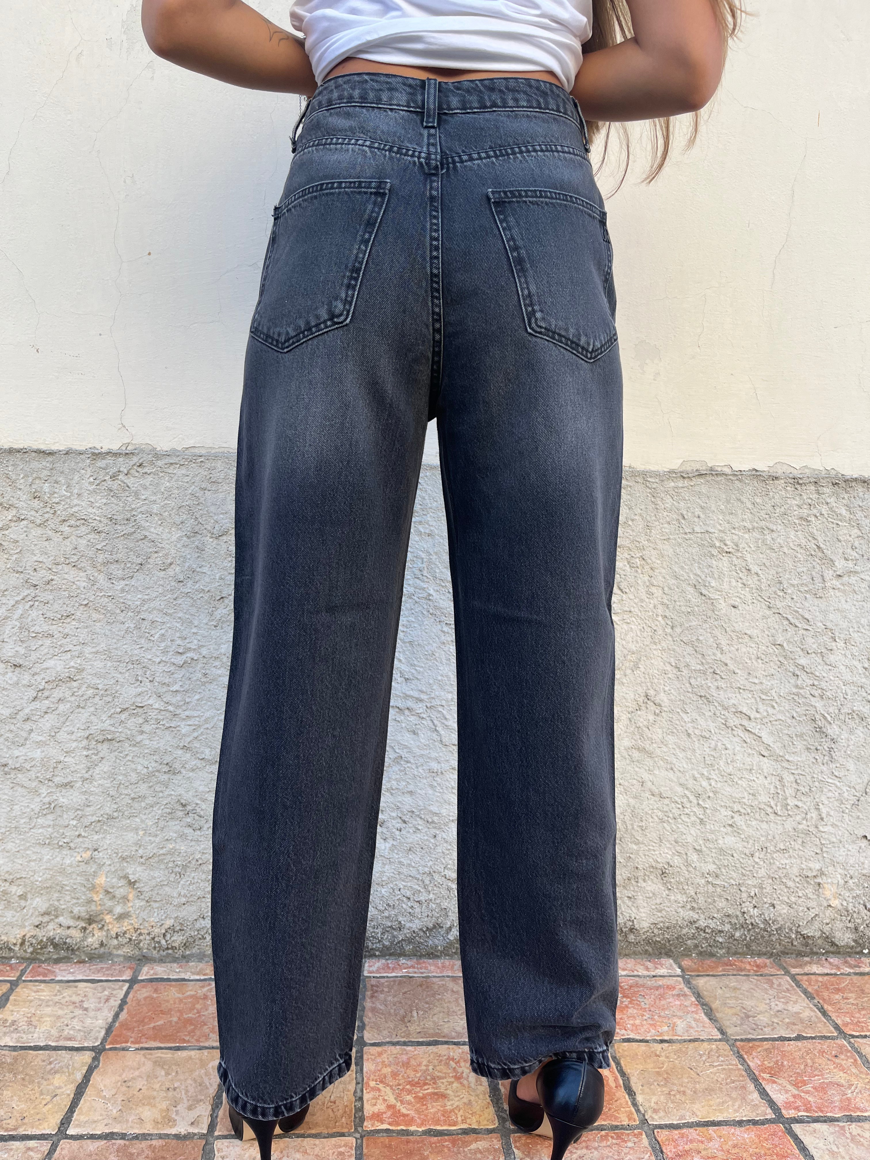 Jeans nero baggy fit con dettaglio strass