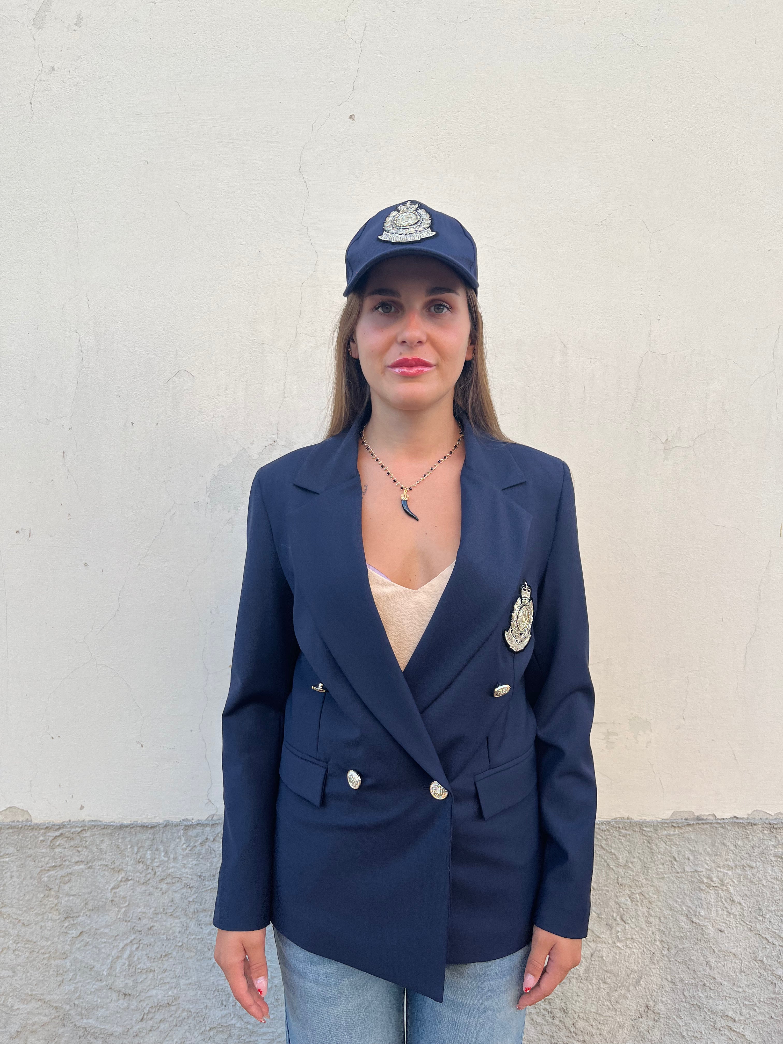 Giacca blu doppiopetto con cappellino