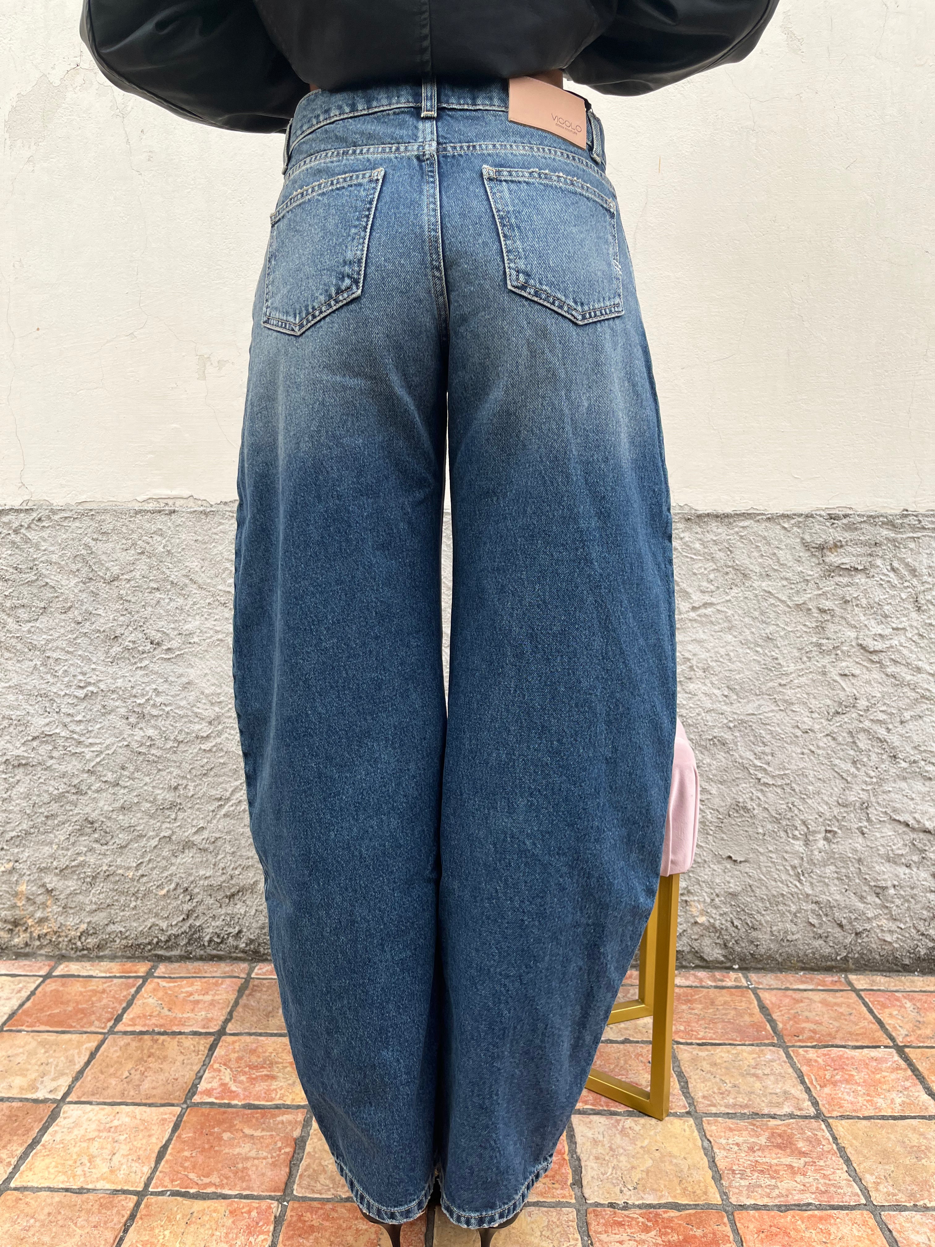 Jeans Denise ampio con catena