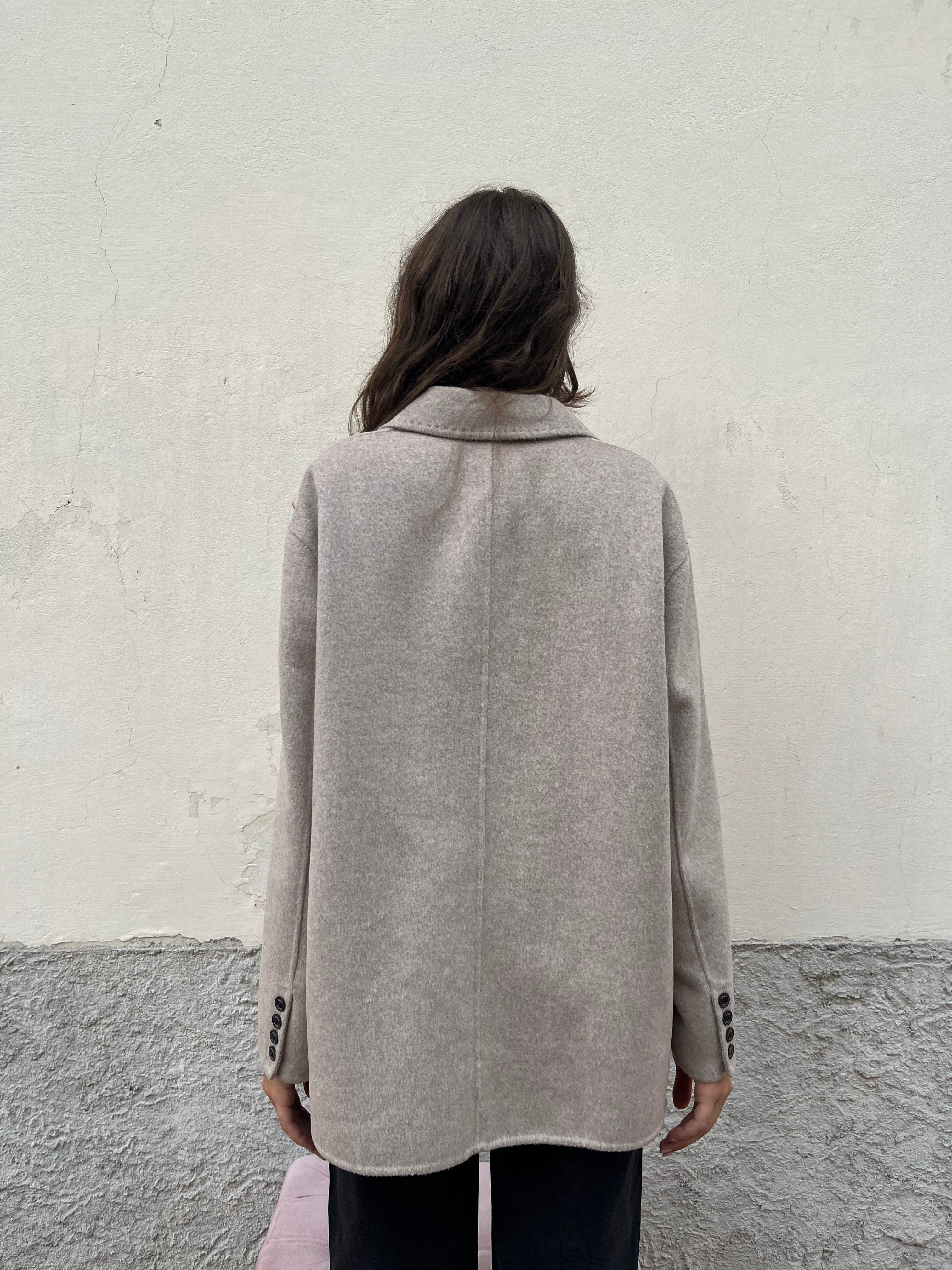 Giacca in lana oversize
