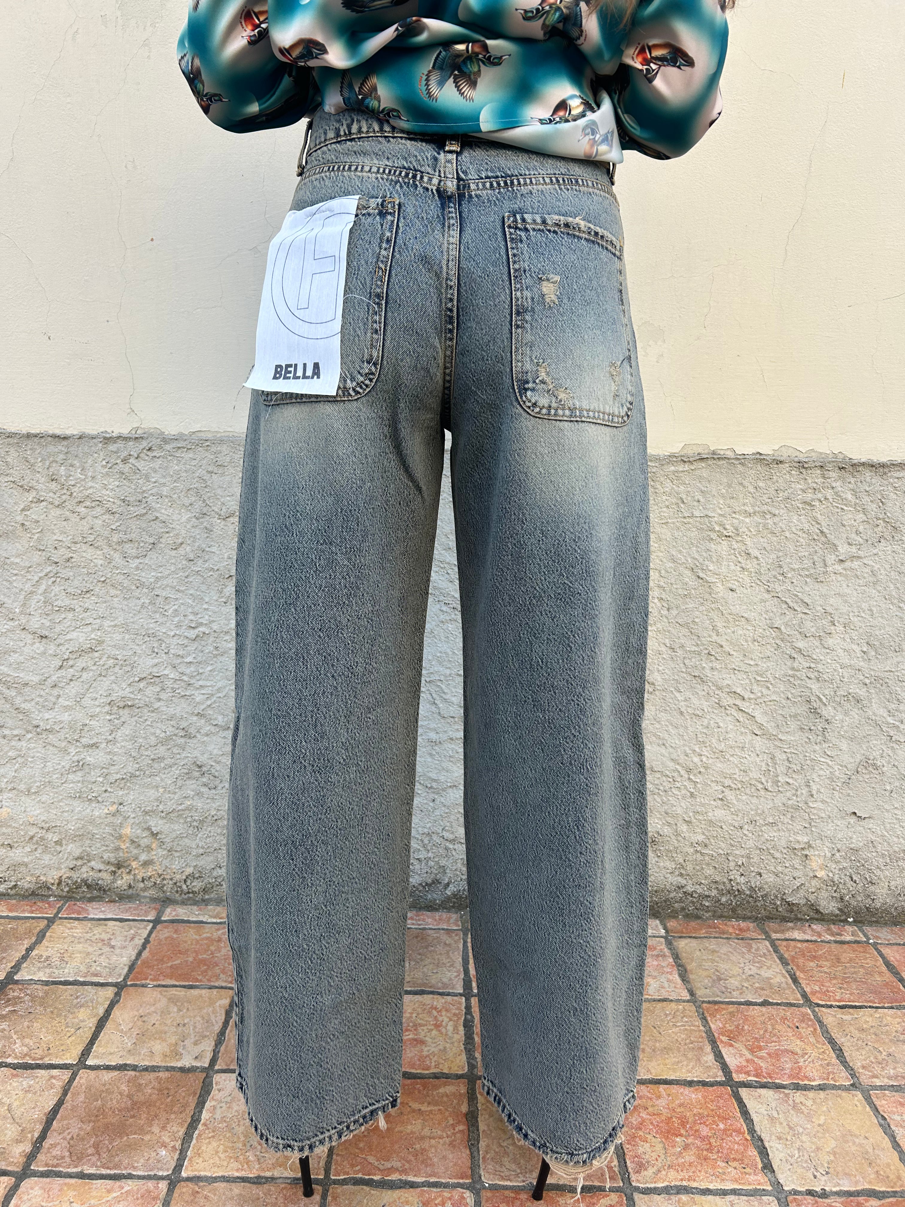 Jeans Bella con applicazioni strass