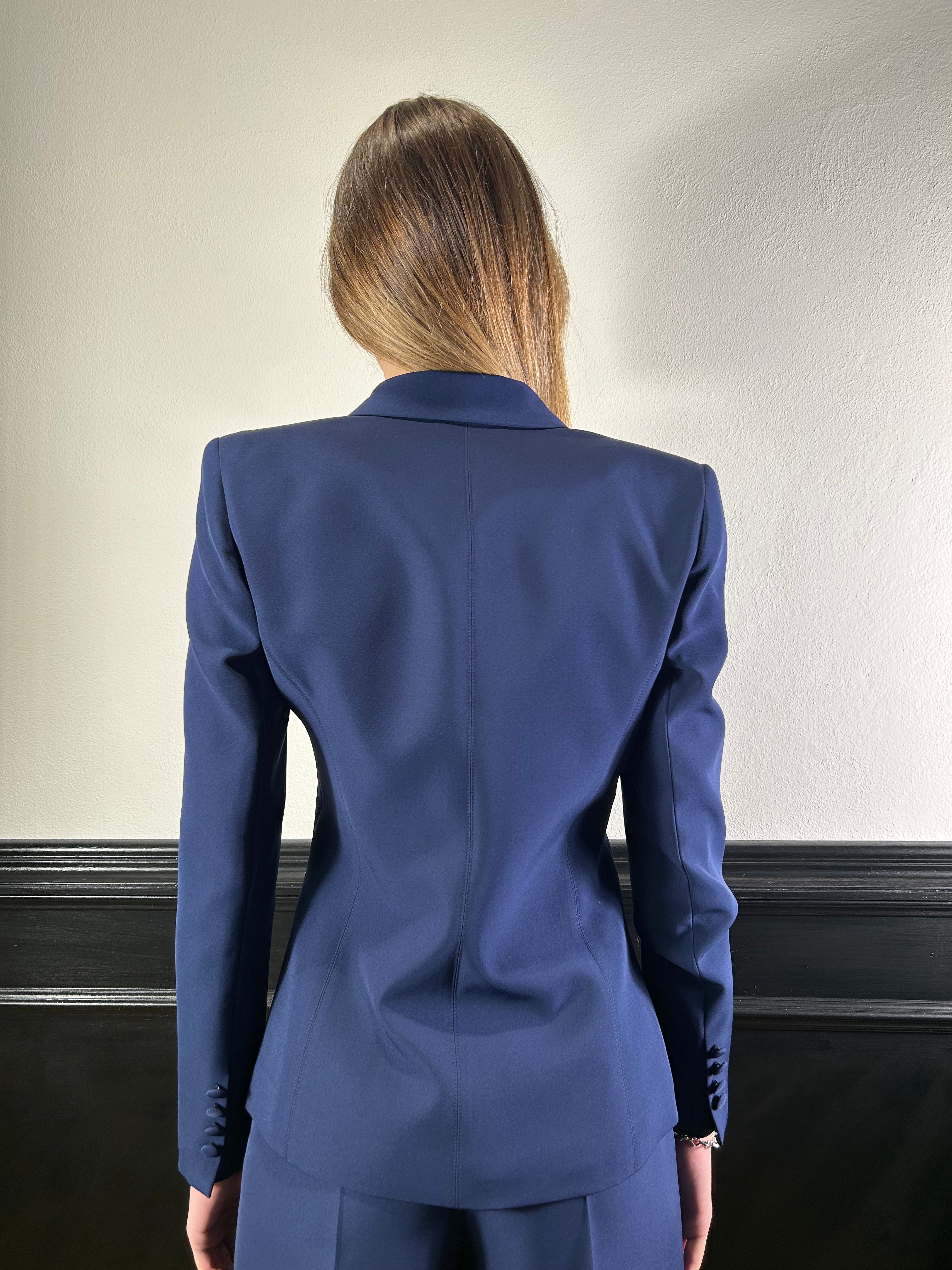 Tailleur blu giacca doppiopetto e pantalone palazzo