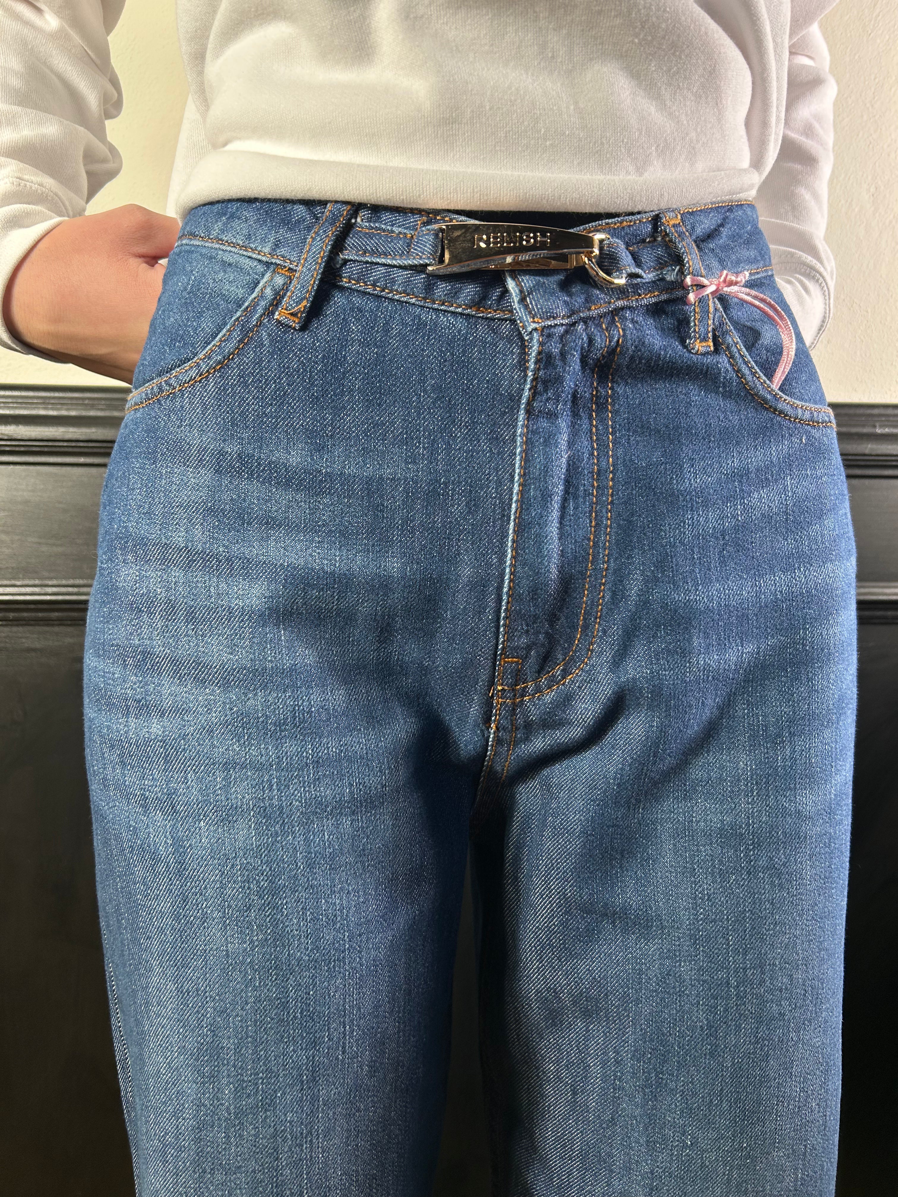 Jeans Carla_24 baggy fit con chiusura fibbia