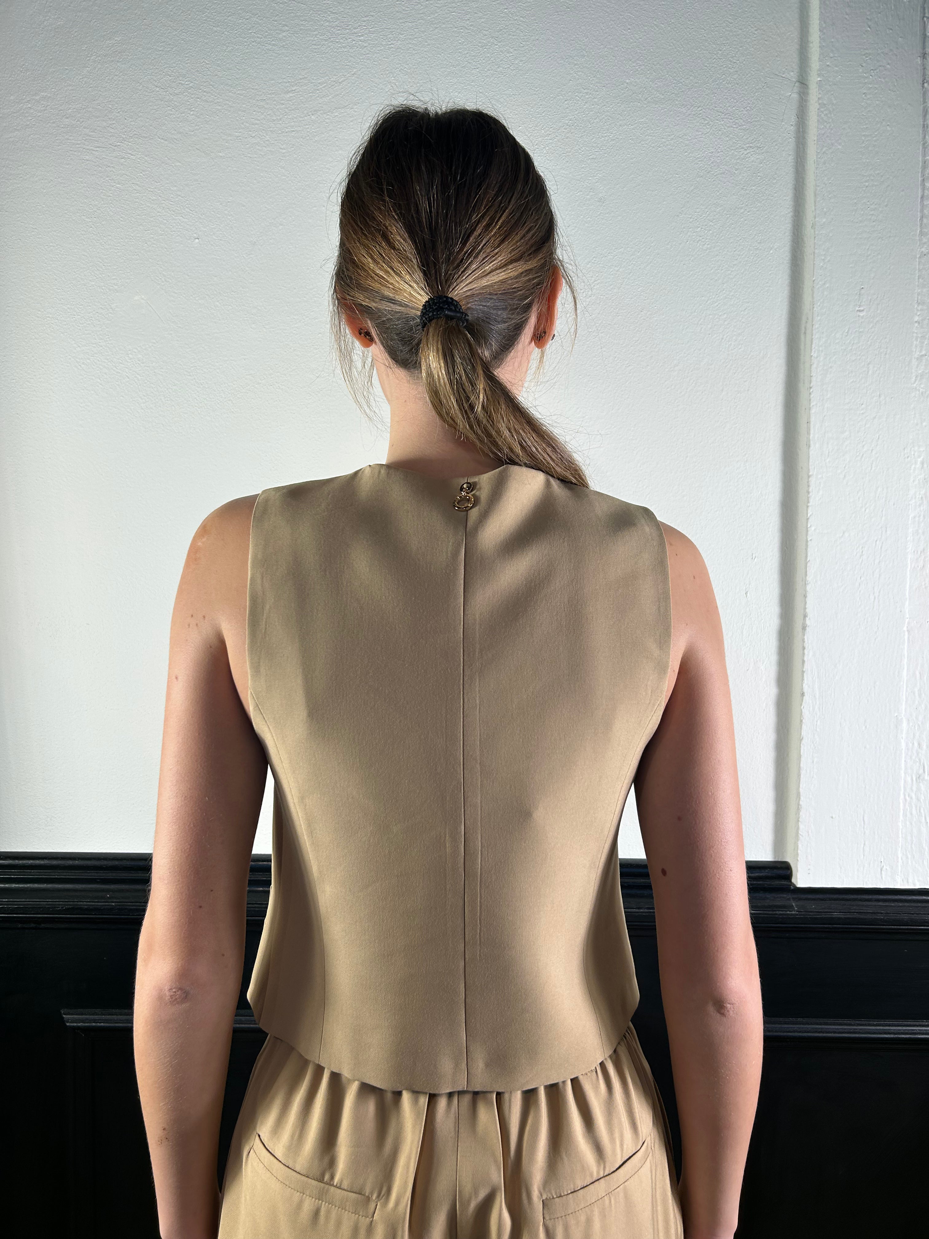 Gilet Danieli_p corto con 3 bottoni