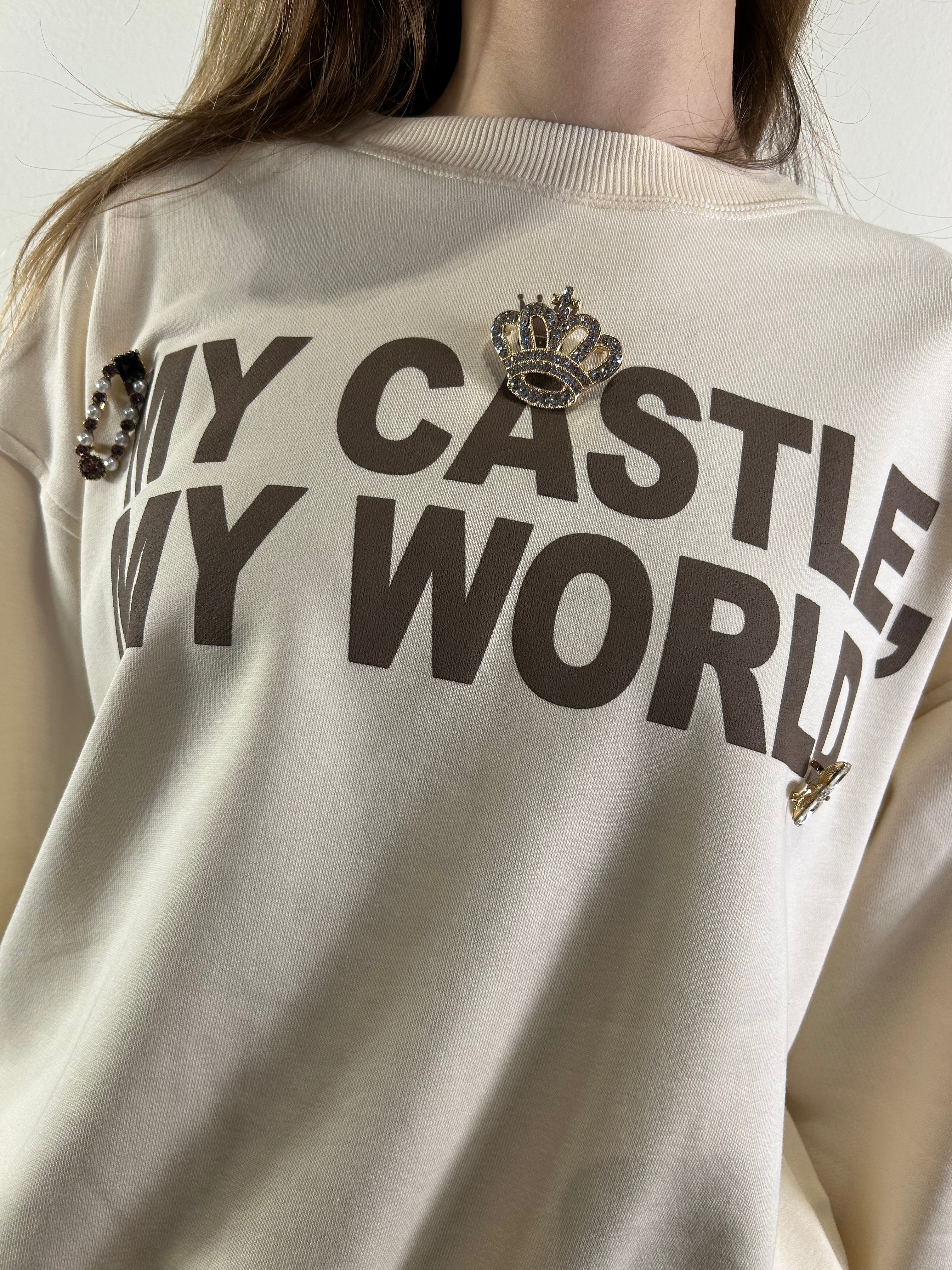 Felpa burro con scritta marrone