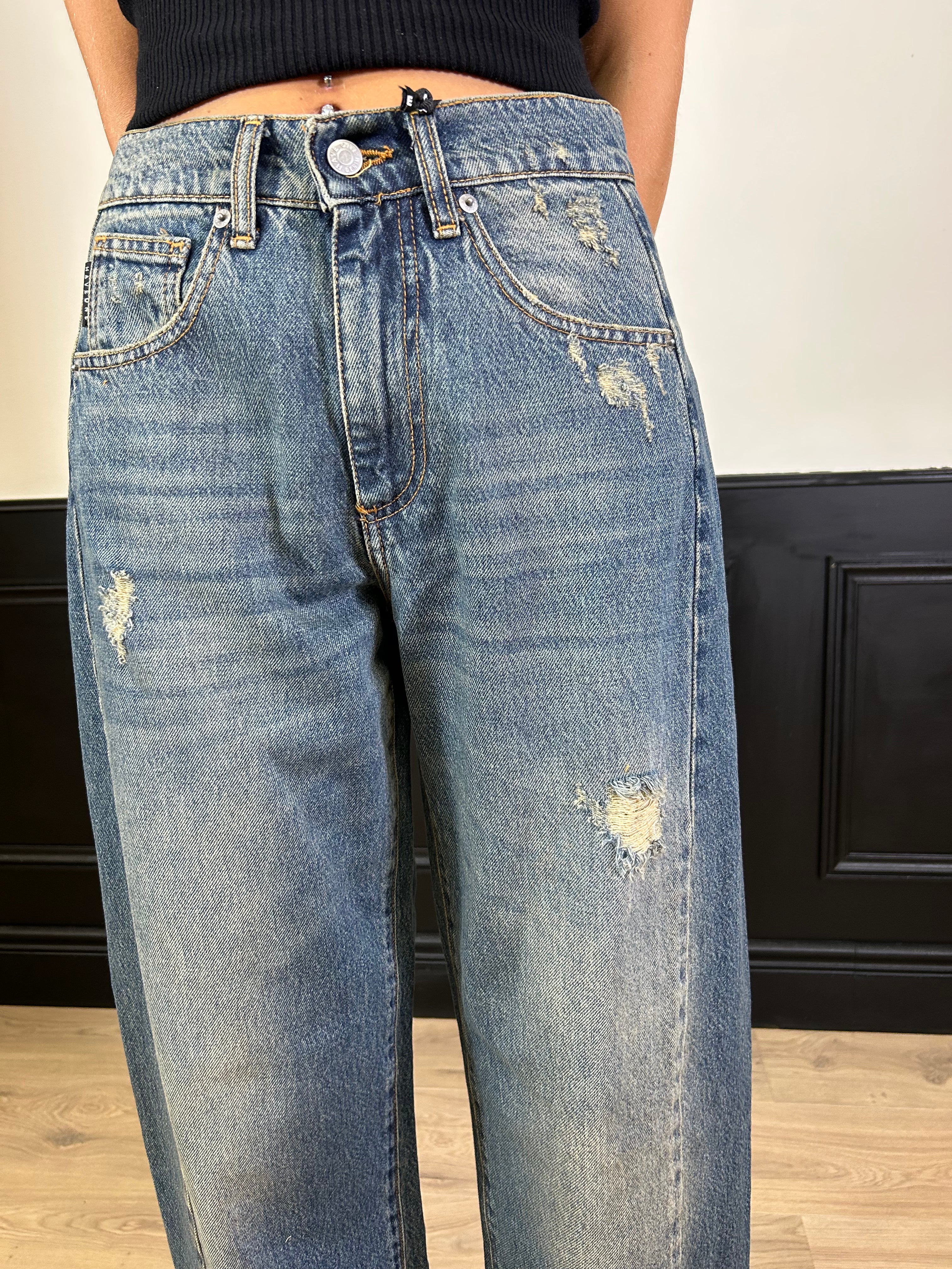 Jeans Lucy denim blu con rotture