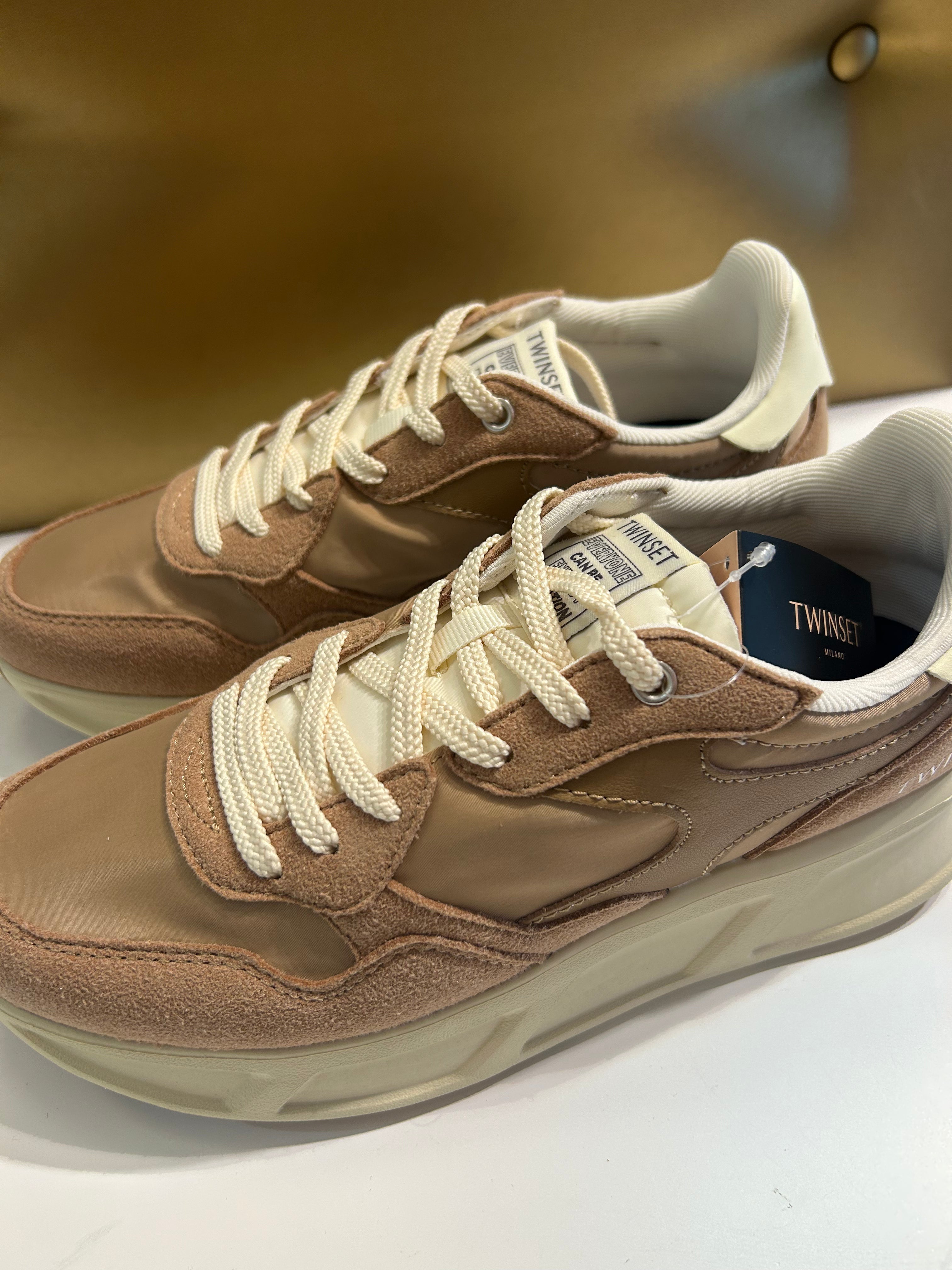 Sneakers running Fessura