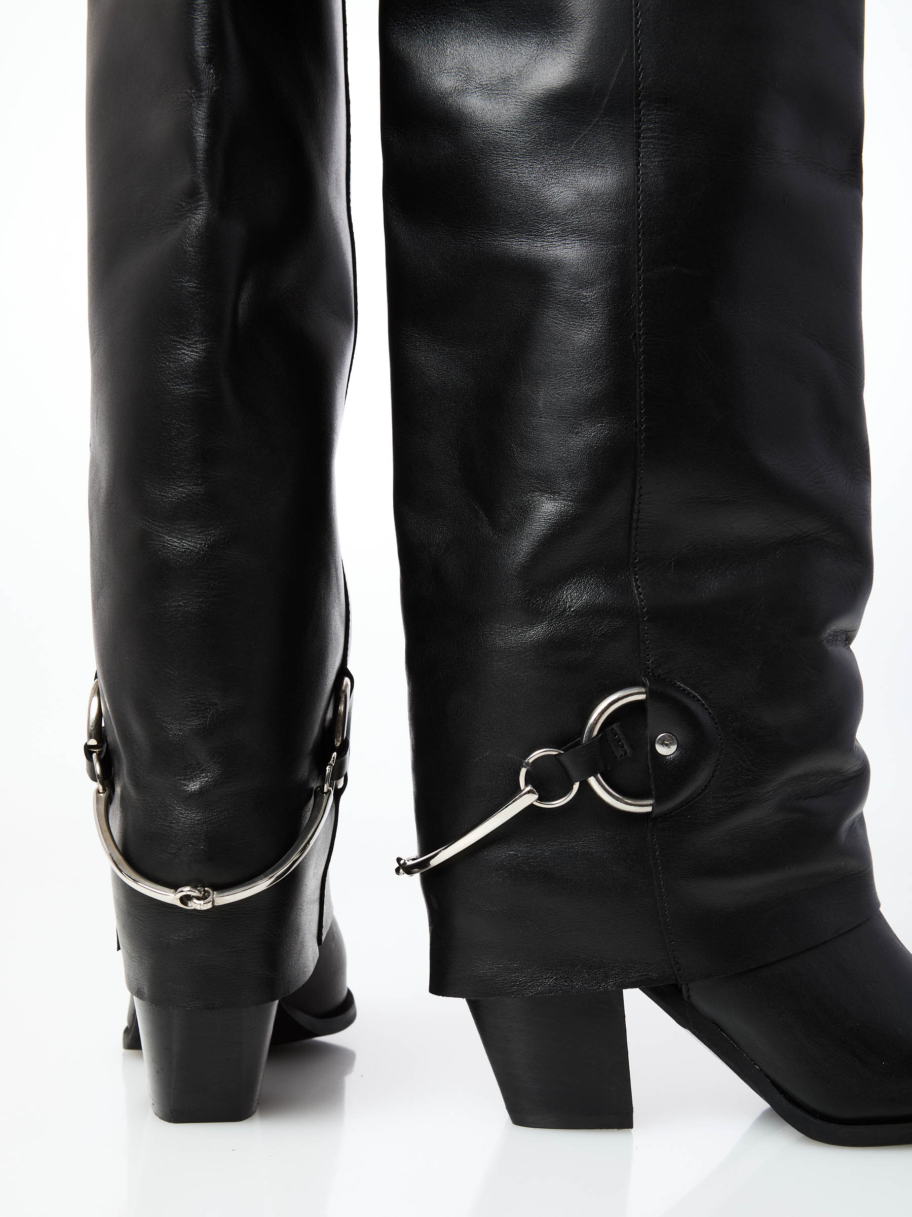 Texano in pelle con accessorio