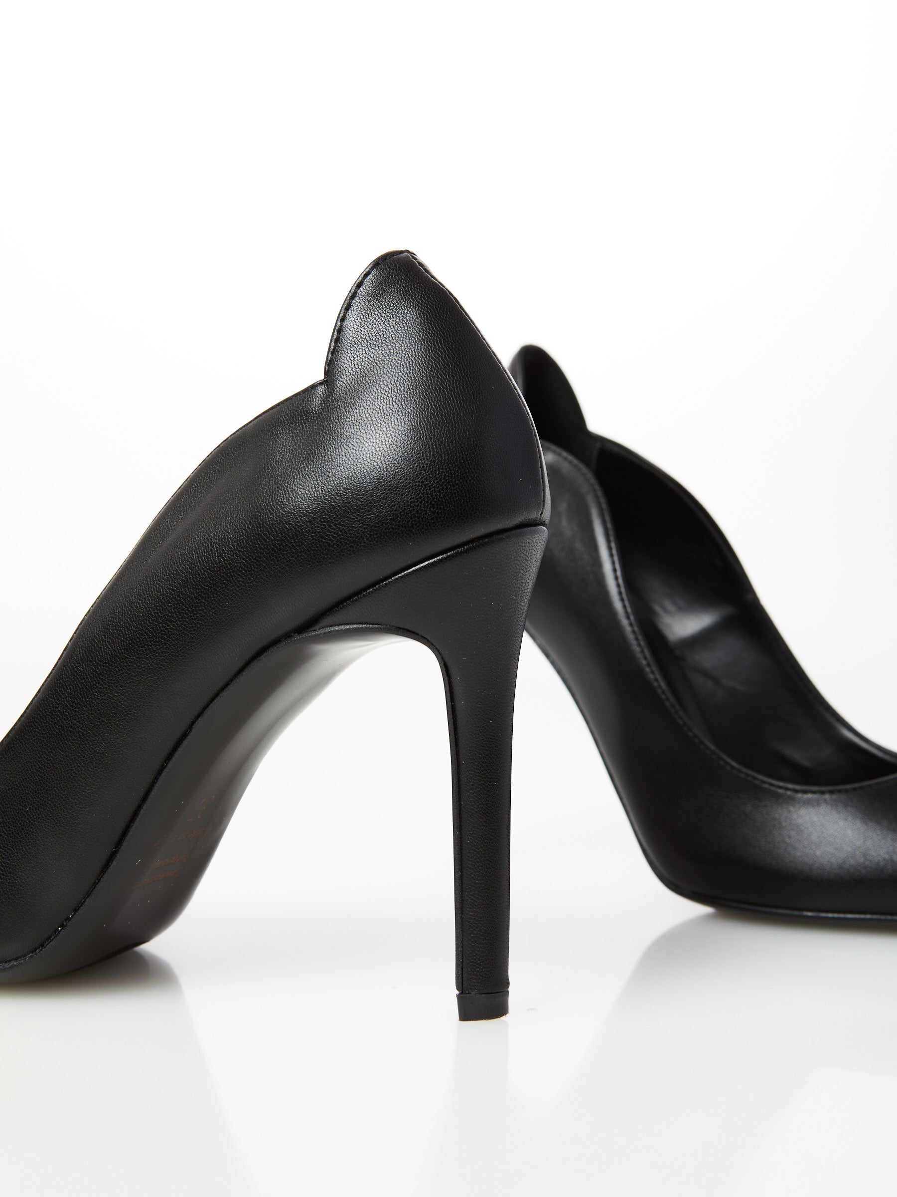 Décolleté in ecopelle