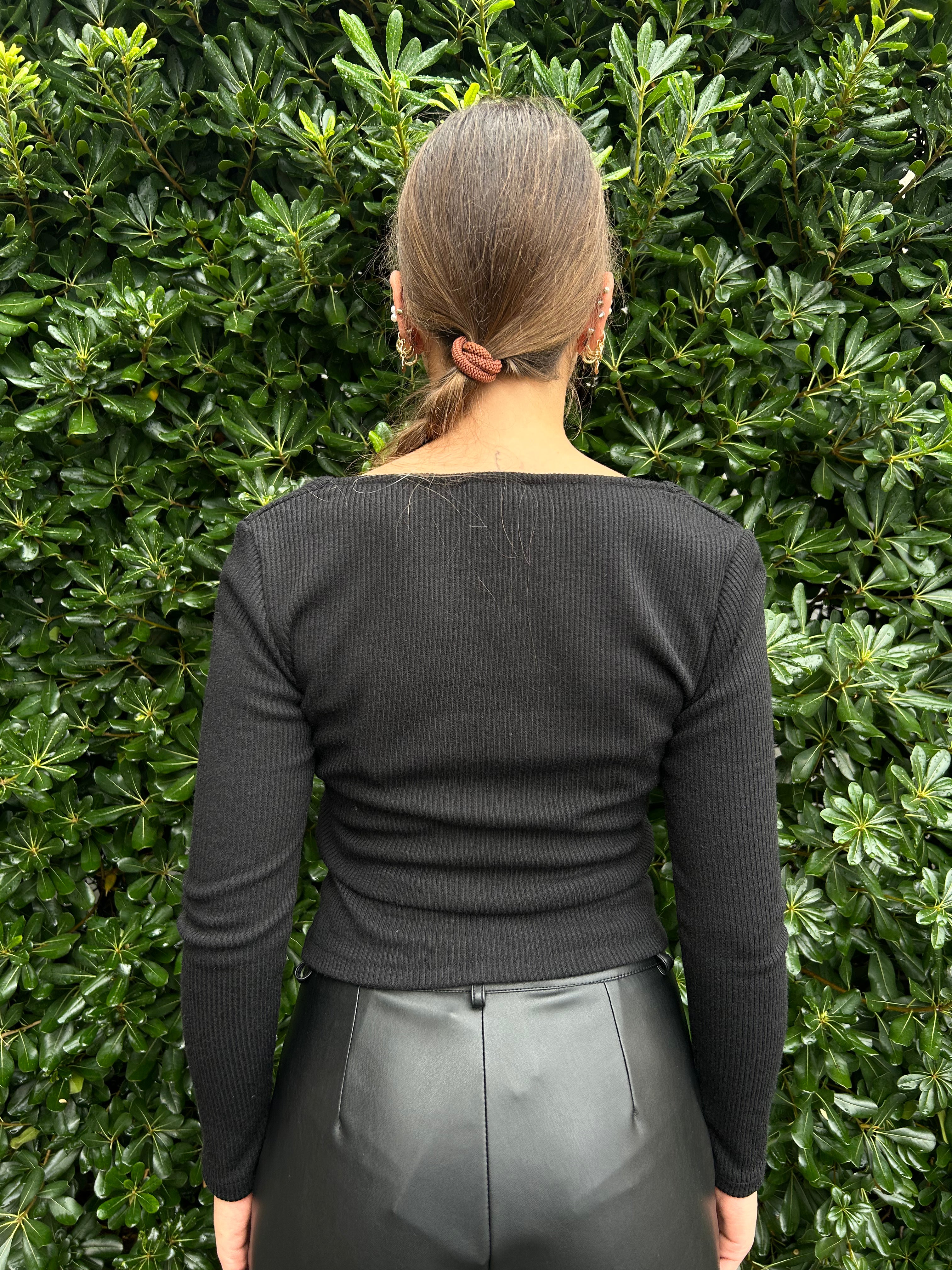 Maglia a costine, scollo quadro